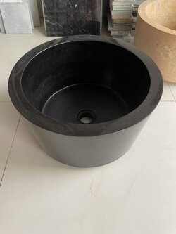 งานโมเดิร์นก็มา อ่างล้างหน้าหินธรรมชาติ ดำนี้สวยนะ