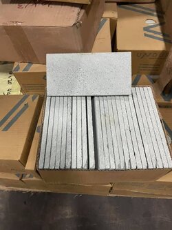 หินปูสระว่ายน้ำ Green Sukabumi 10x20 cm