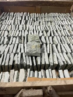 หินธรรมชาติ ปูสระว่ายน้ำ Green Sukabumi Natural surface สวยจริง สวยจัด