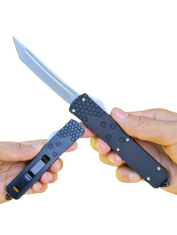 มีดสปริงตรงอัตโนมัติขนาด 8.4 นิ้ว (21.3 ซม.) ด้ามอลูมิเนียม