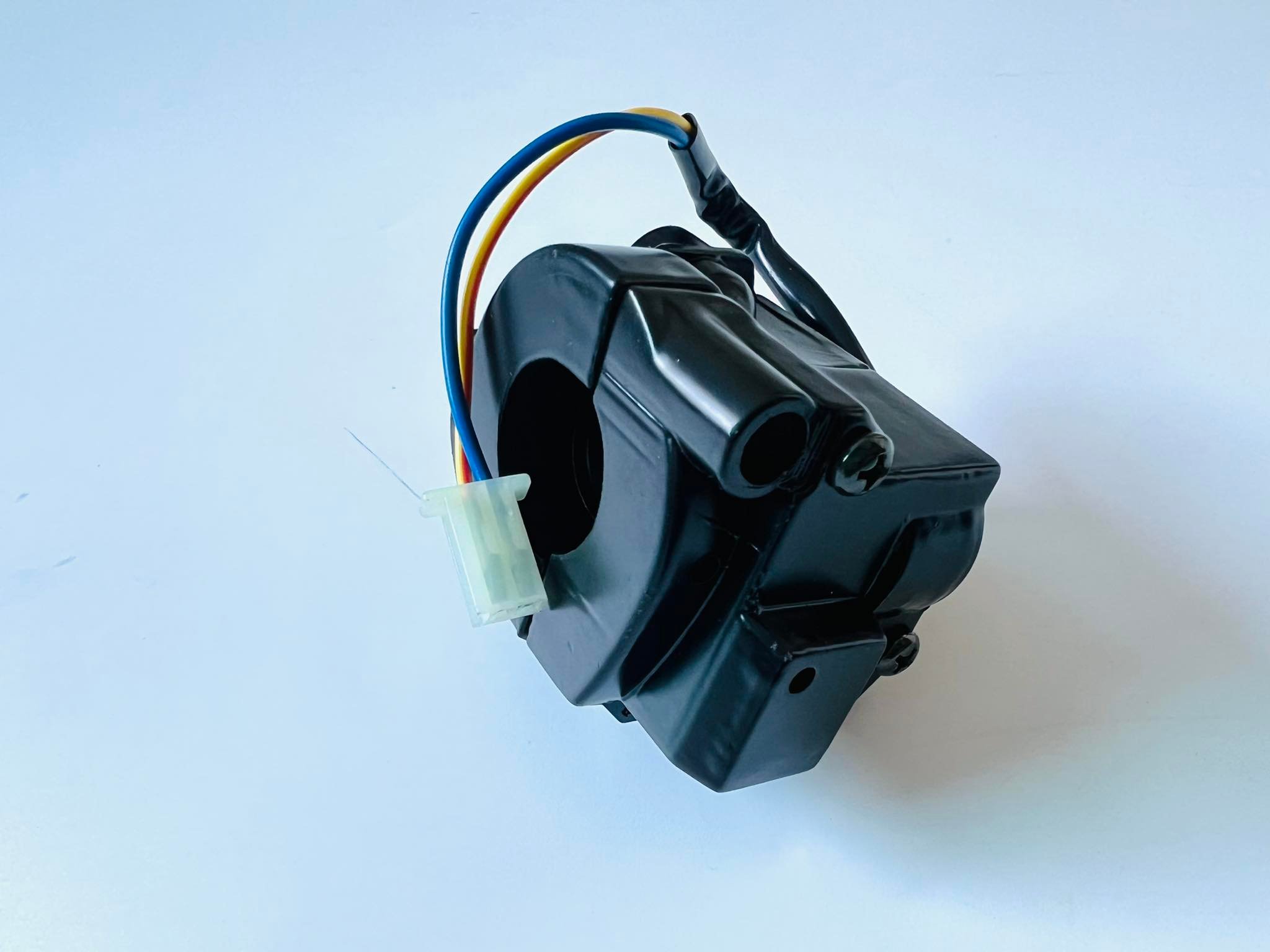 สวิทแฮนด์อัลฟ่า ALFA ด้านขวา สตาร์ทเท้า R L3-4