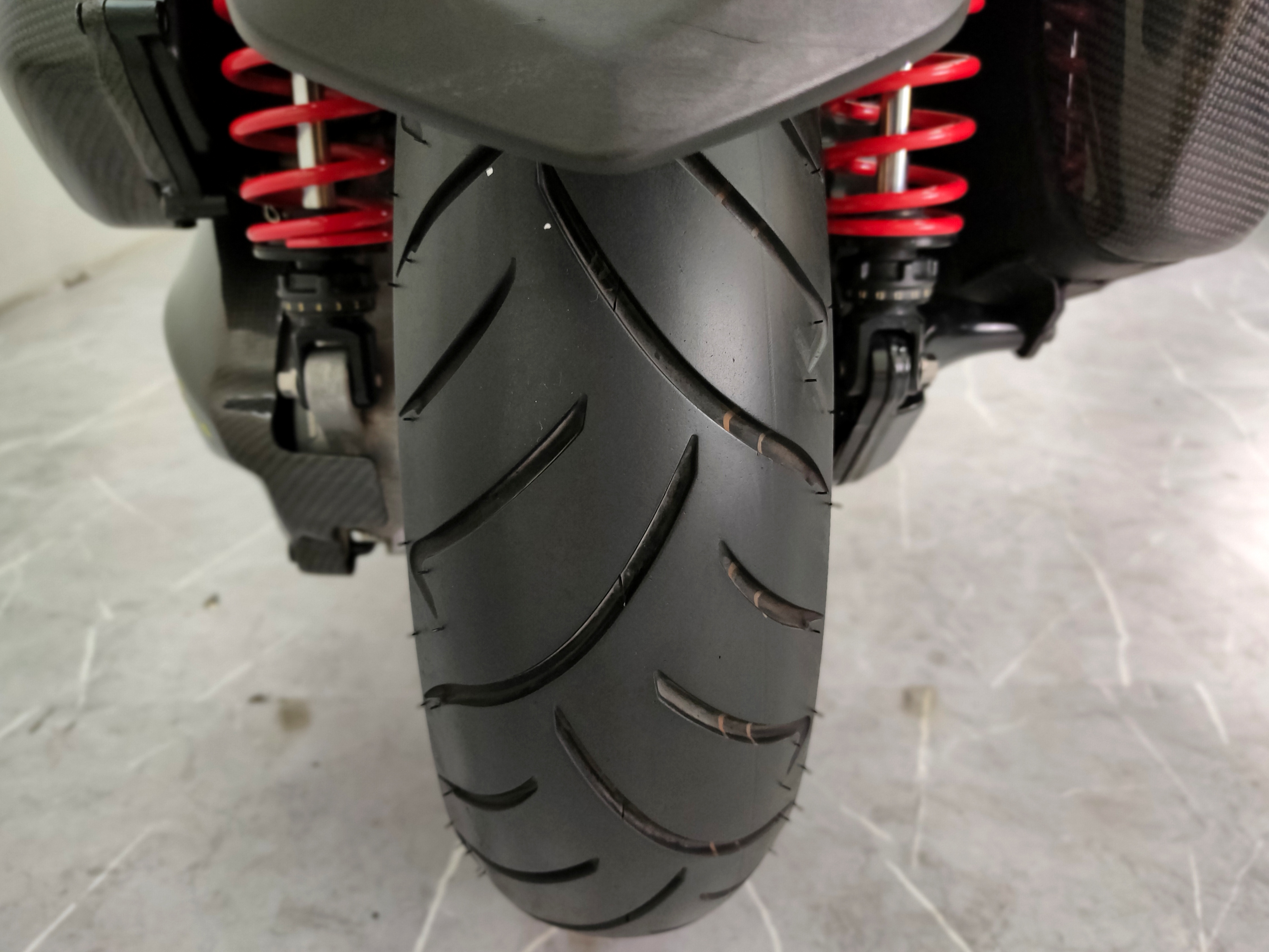 💸 เขียวเหนี่ยวทรัพย์ 💸 All New XMAX300 จดปลายปี2023 ไมล์แท้ 1️⃣พันโล "จัดทรงพร้อมร่อน"