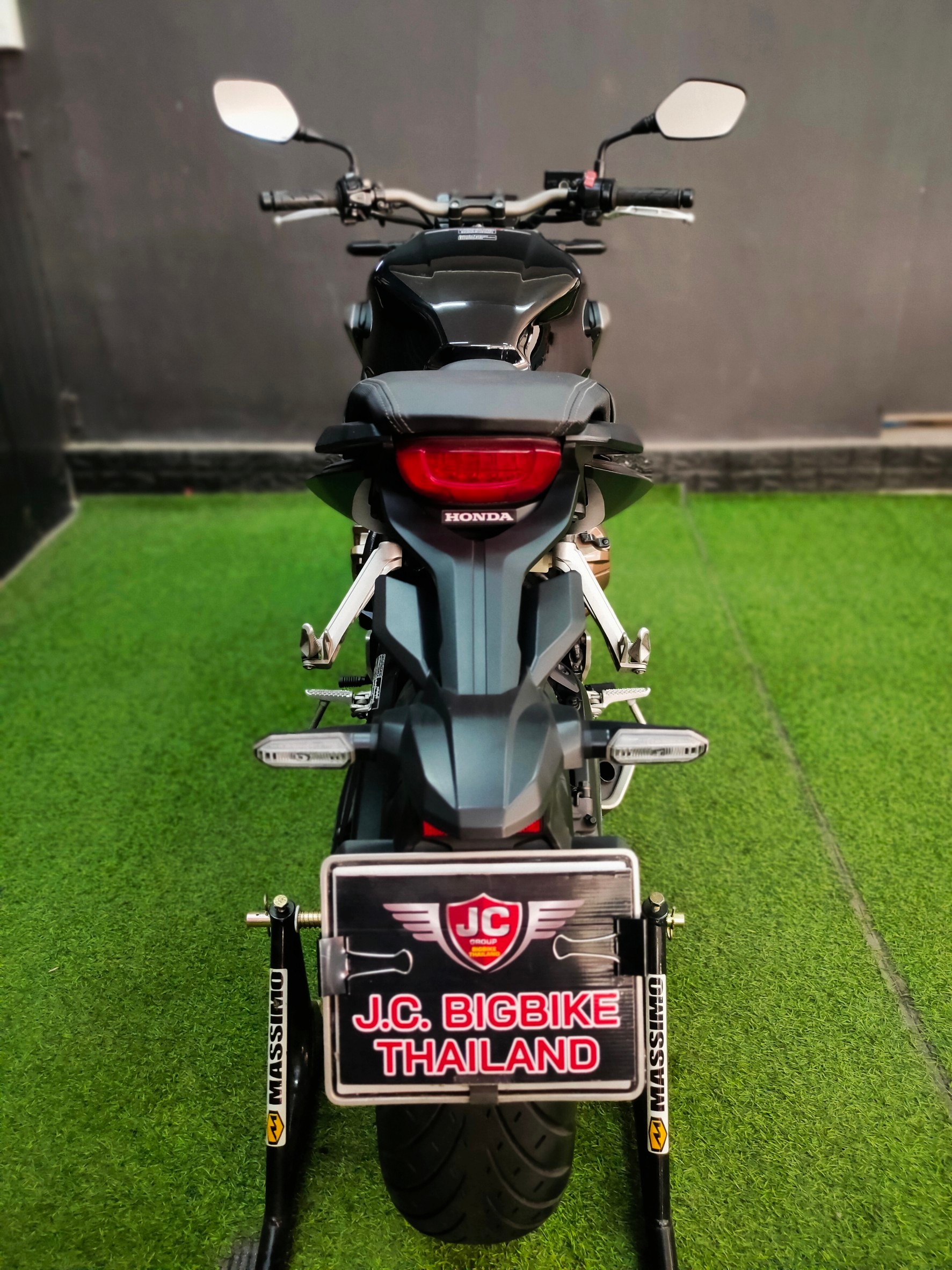 HONDA CB650R ABS จดปี 2019 สวยเดิมมือเดียวแบบนี้....ต้องจัดแล้วป่ะ⁉️