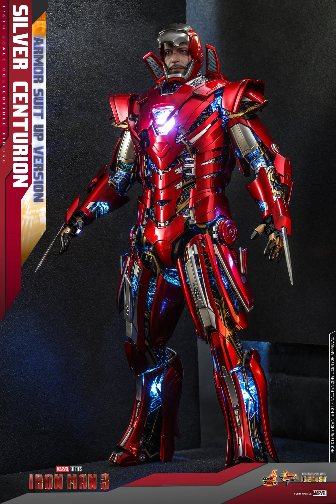 Hot Toys MMS618D43 1/6 Iron Man 3 - Silver Centurion (Armor Suit Up Version)