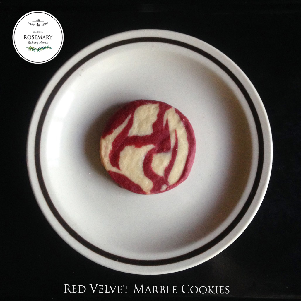 คุ้กกี้เรดเวลเวท มาเบิ้ล Red Velvet Marble Cookies (ราคาต่อชิ้น)