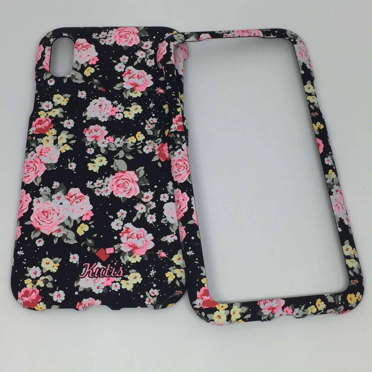 เคสคูทิส (Kutis) ไอโฟนXR (ลายดอกไม้ สีพื้นหลังสีดำ)มาใหม่ๆ