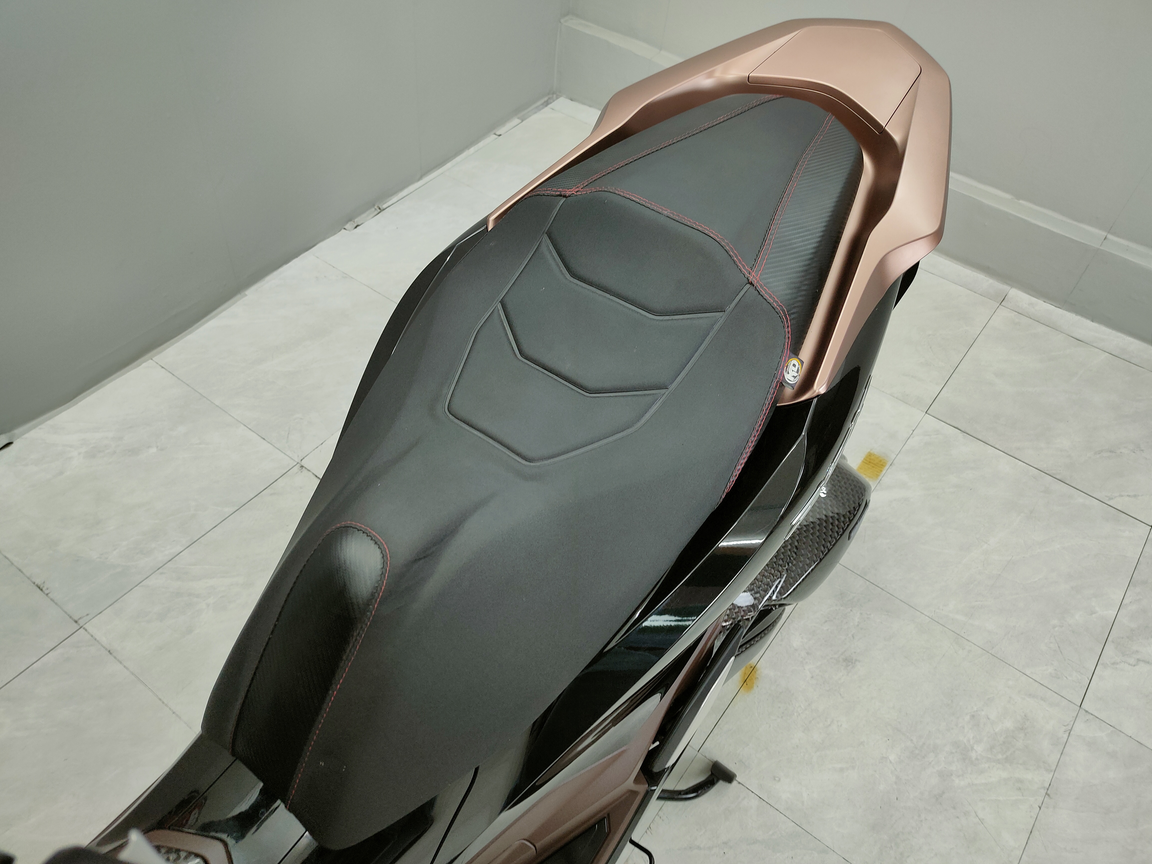 วัยรุ่นจ๋า...พี่มาแล้วจ้า 😘 HONDA PCX160 abs จดปี 2021 ไมล์ 1️⃣ พันโลแท้ + ของแต่ง3หมื่น‼️