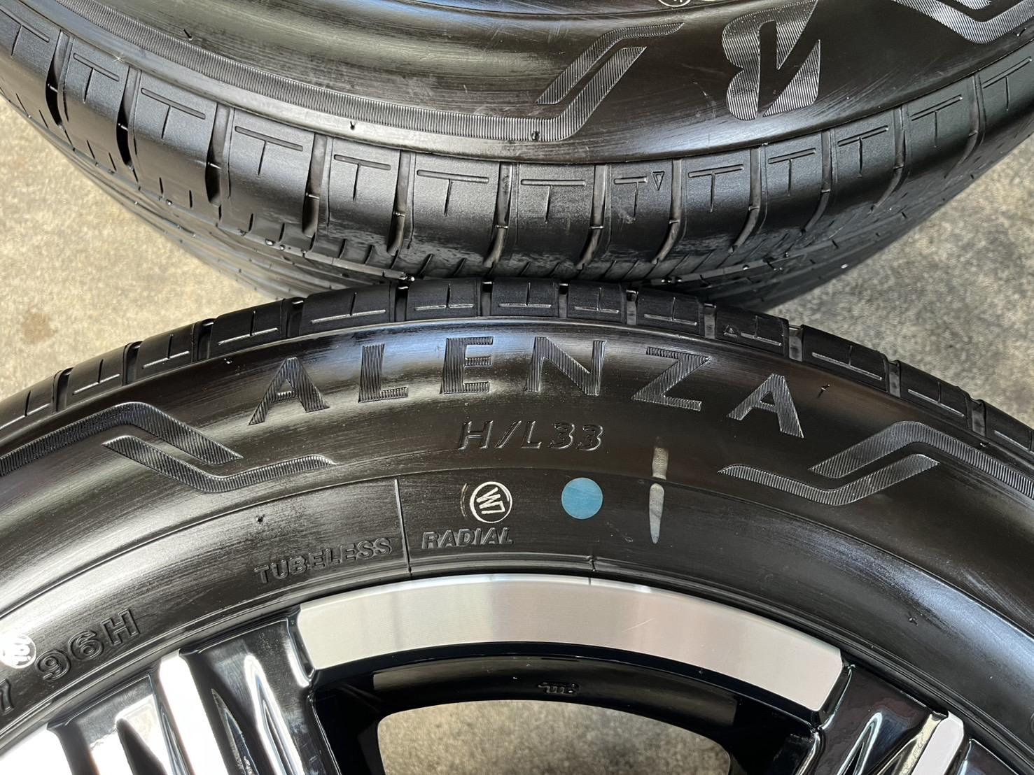 ✨ล้อแม็กป้ายแดง✨Honda HRV ตัวท็อป รุ่นใหม่ล่าสุด ขอบ 17 พร้อมยางน้องๆป้ายแดง 215-60-17 Bridgestone💥ปี25💥