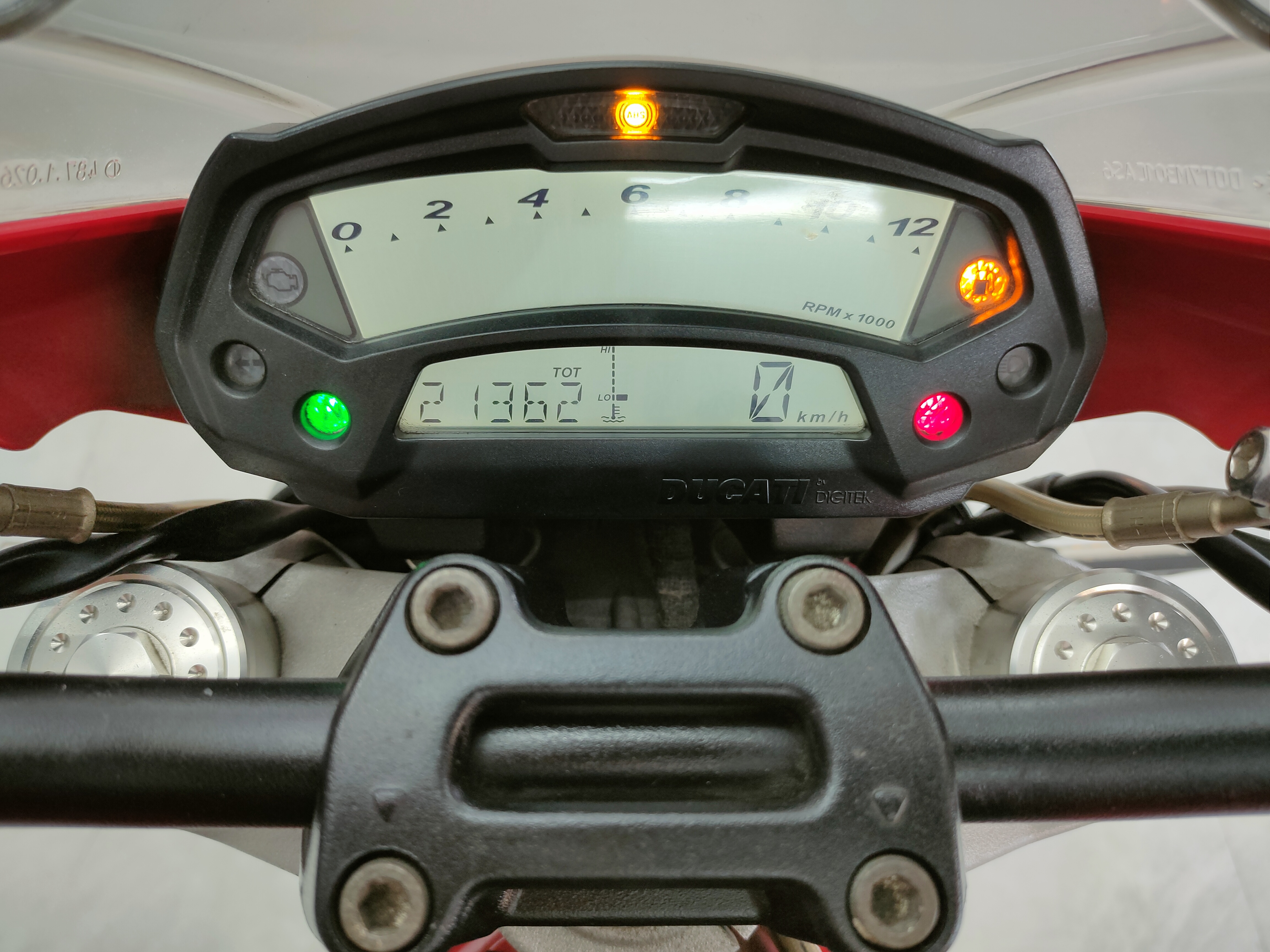 รถ 🇮🇹 ราคาไม่ถึงแสน‼️ DUCATI Monster795 abs รถปี 2013 สภาพพร้อมใช้ ❌️ ร้าน นี้ ไม่ กรอ ไมล์ ❌️