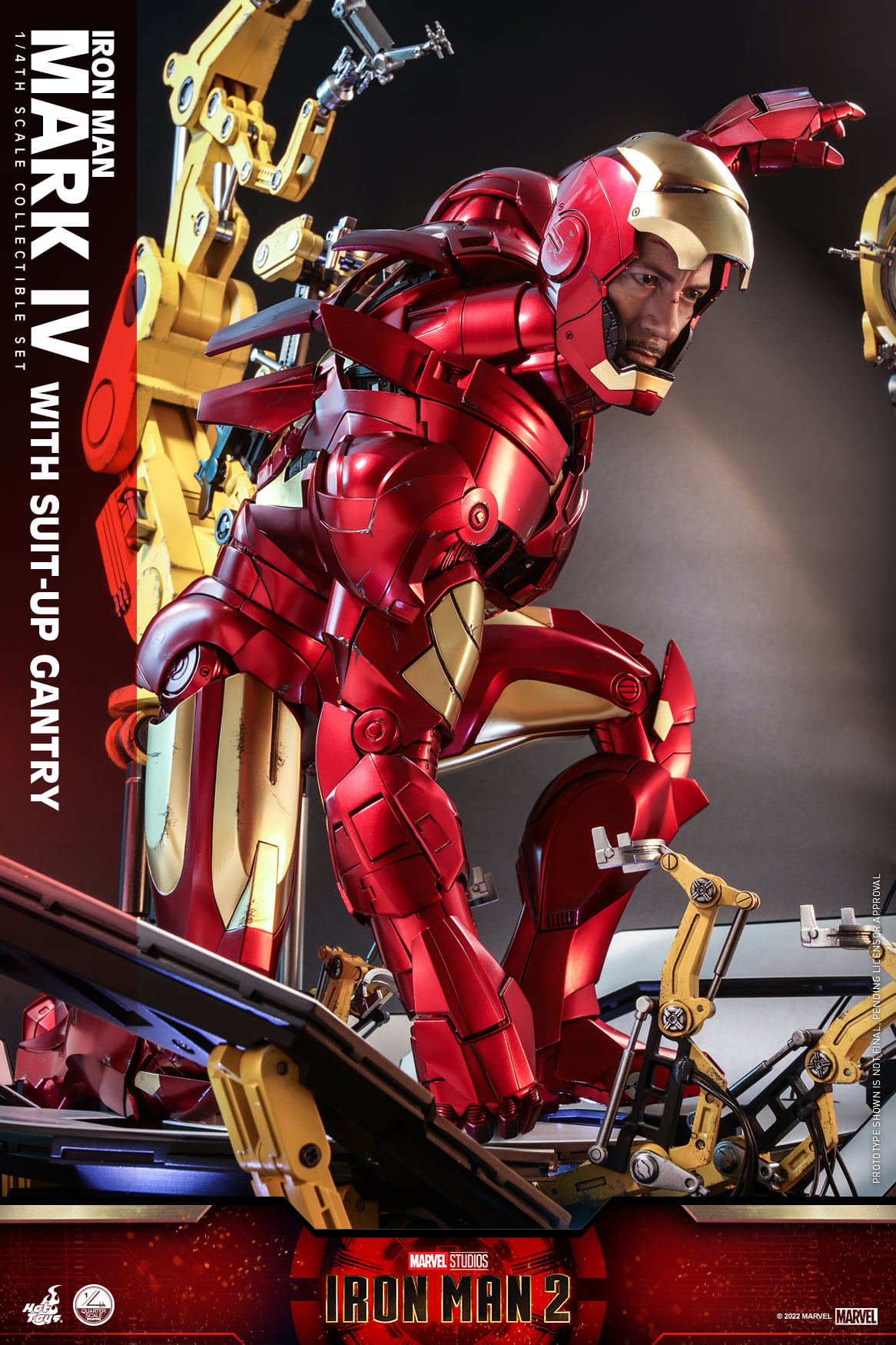 Hot Toys QS021 1/4 Iron Man 2 - Iron Man Mark IV with Suit-Up Gantry