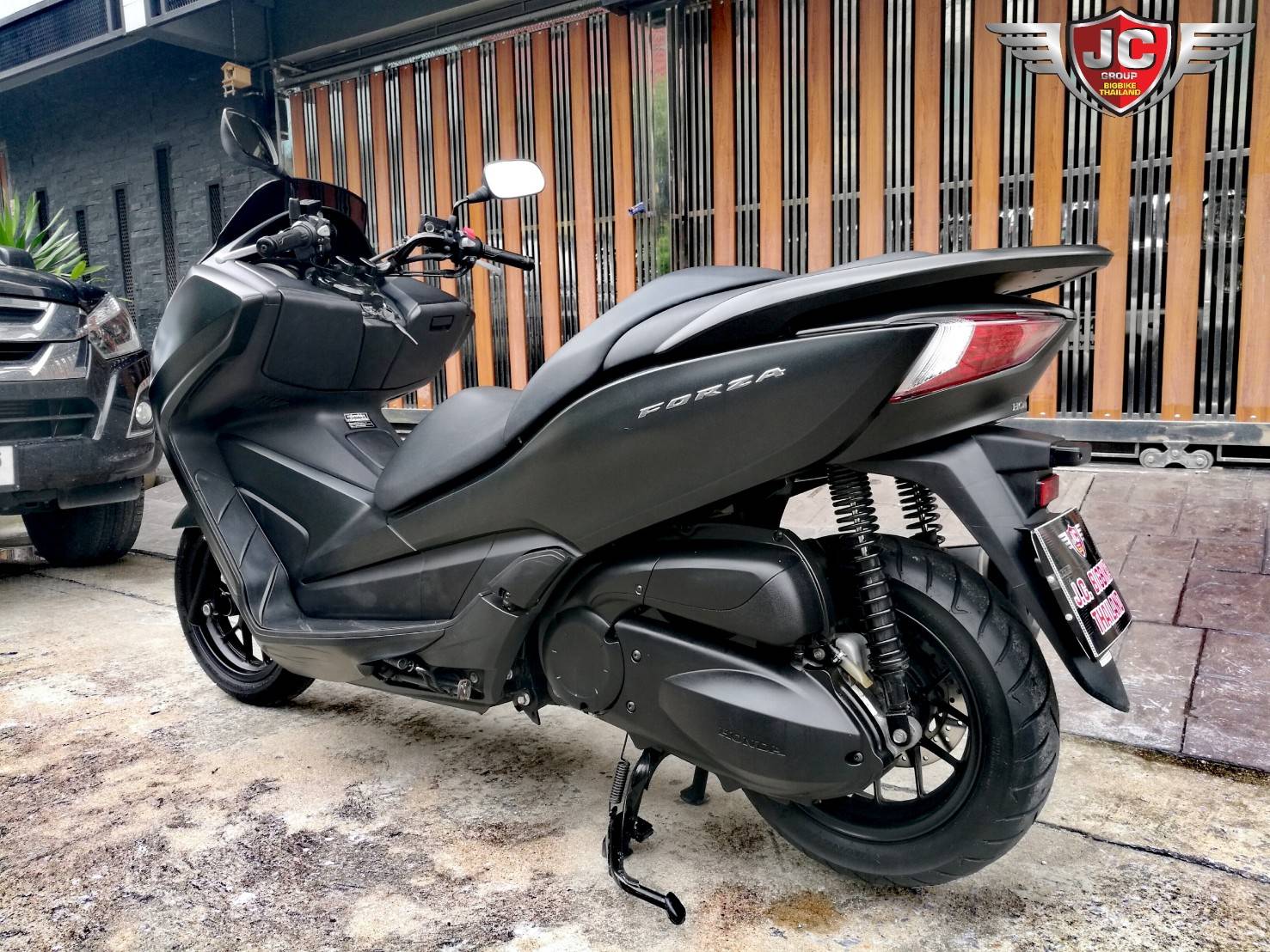 รถสวยจัด เดิมจริง ขี่โคตรนิ่มเลย forza300 abs 2016 รถบ้านมือเดียวแท้