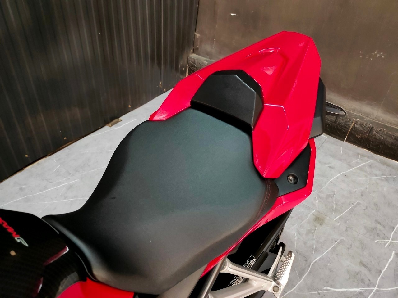 นางฟ้าเข้าใหม่ไมล์(ห้า)พัน 😁 HONDA CBR650R รถปลายปี 2019 เจ้าของเดียวทรงดีขี่หล่อได้เลย 😎