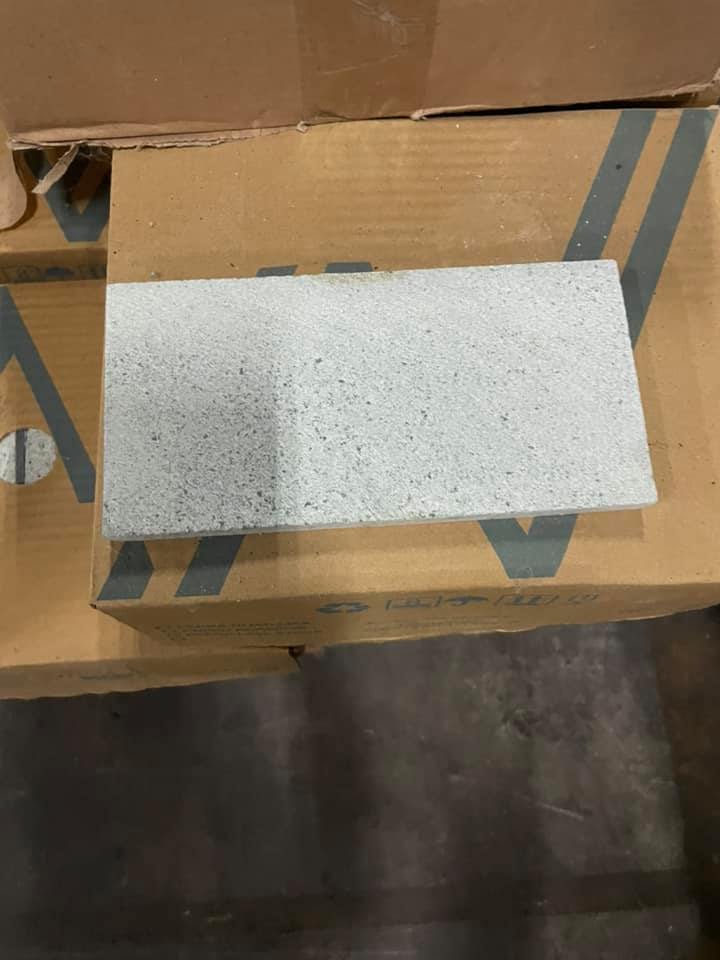 หินปูสระว่ายน้ำ Green Sukabumi 10x20 cm