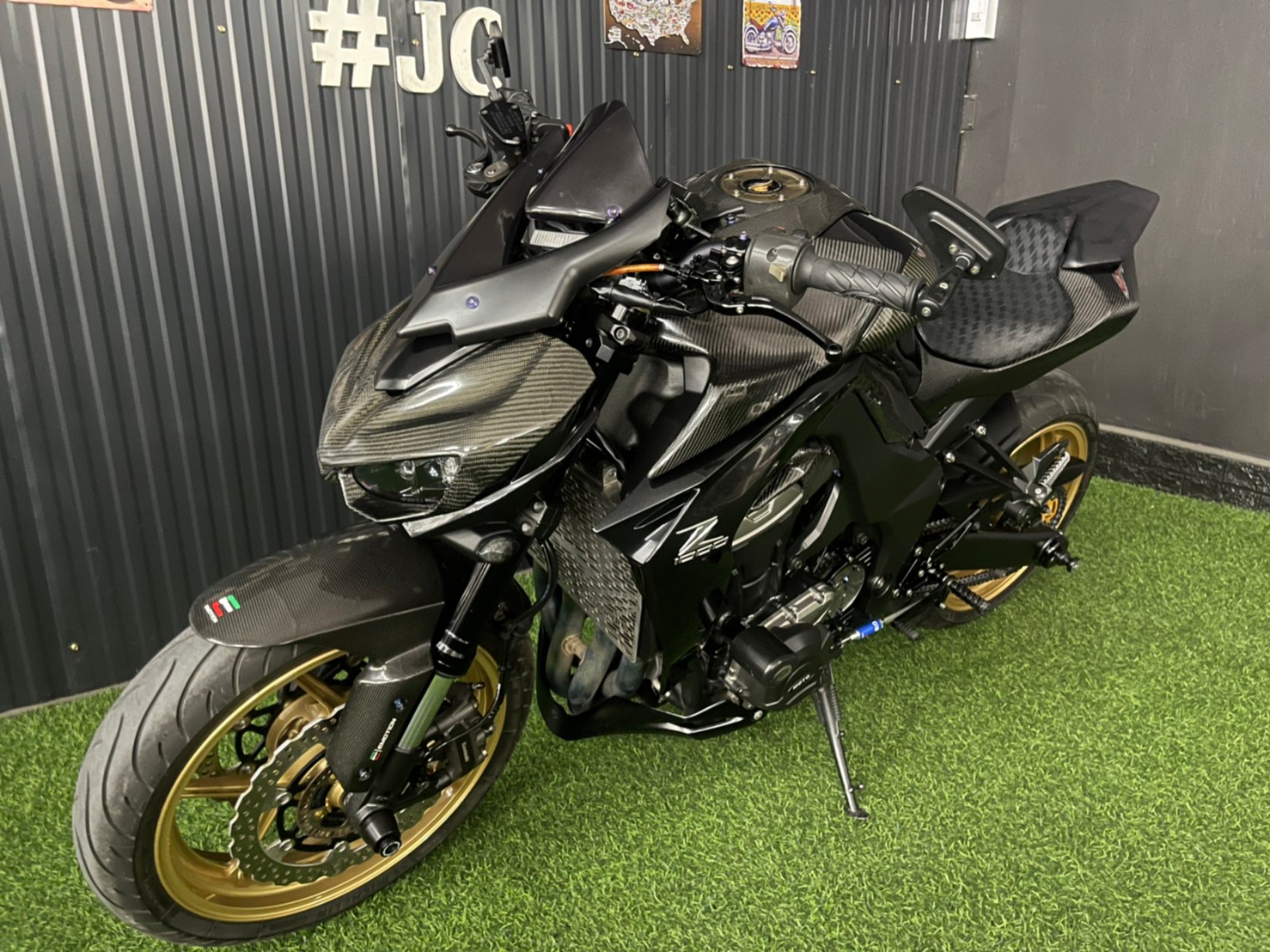 ถามคำเดียว…แต่งขนาดนี้เอาอะไรมาไม่คุ้ม‼️ Kawasaki #Z1000 2014