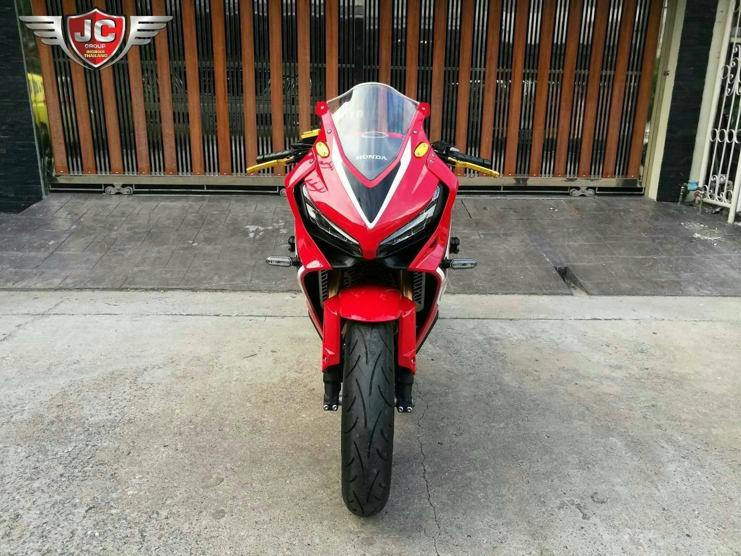 รถบ้านแท้มือเดียว รุ่นใหม่ล่าสุด โฉมปัจจุบัน