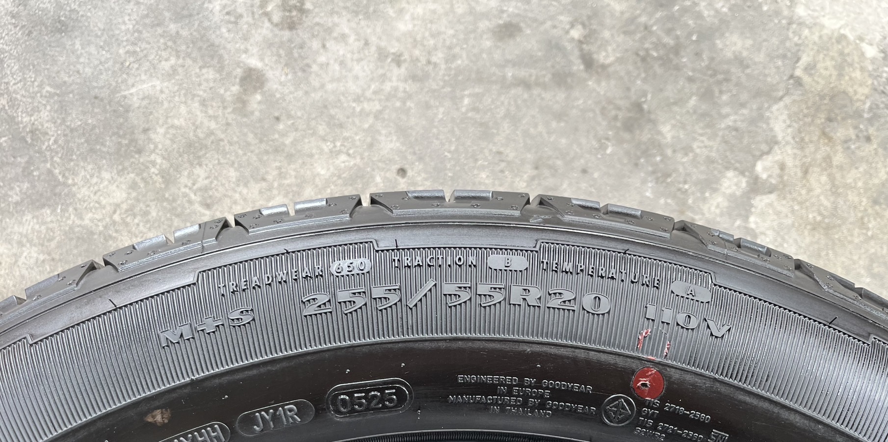 ✨ยางใหม่ป้ายแดง✨255-55-20 Goodyear💥ปี 25💥🚘เหมาะสำหรับ รถกระบะตัวสูง และ SUV ทุกรุ่น