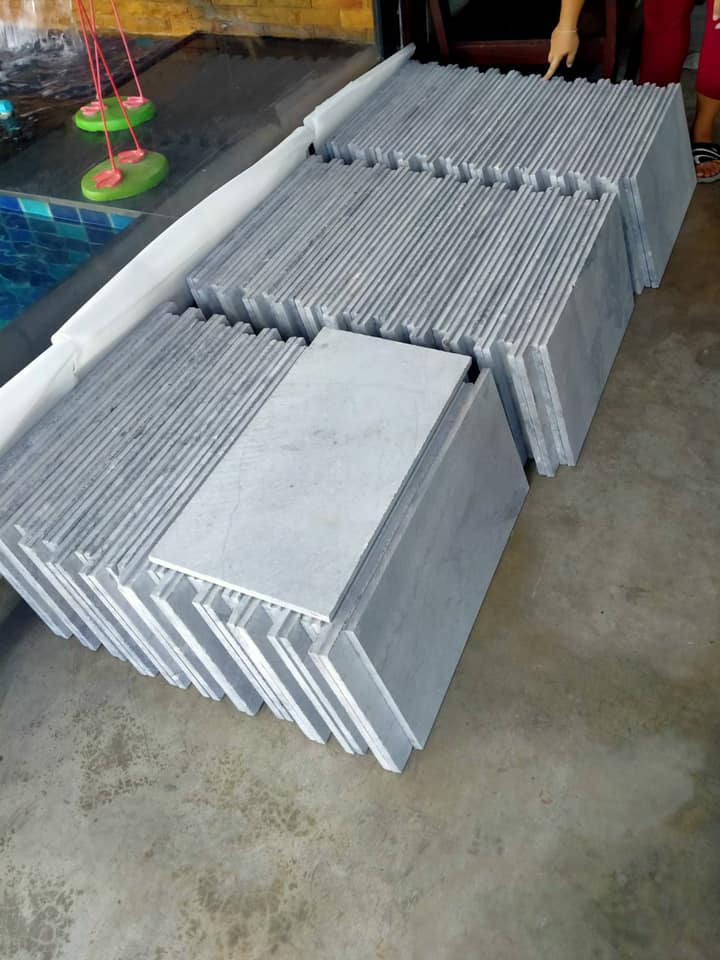 หินธรรมชาติ White Cloudy 30*60