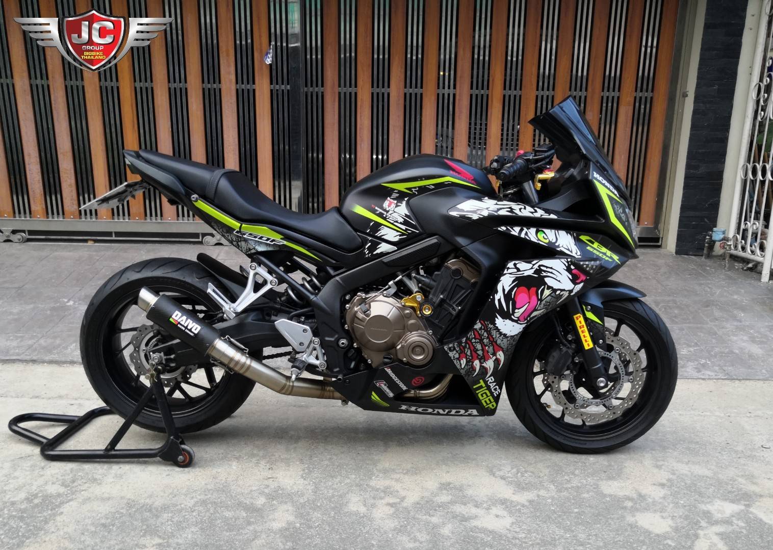 👉🏻👉🏻CBR650F👈🏻👈🏻รถสวยมือเดียวแต่งหล่อๆ