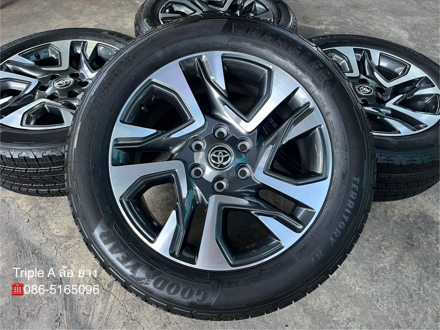 ✨ล้อแม็ก✨Toyota Fortuner Legender รุ่นใหม่ล่าสุด ขอบ 20 พร้อมยางน้องๆป้ายแดง 255-55-20 GoodYear🌟ปี 23🌟