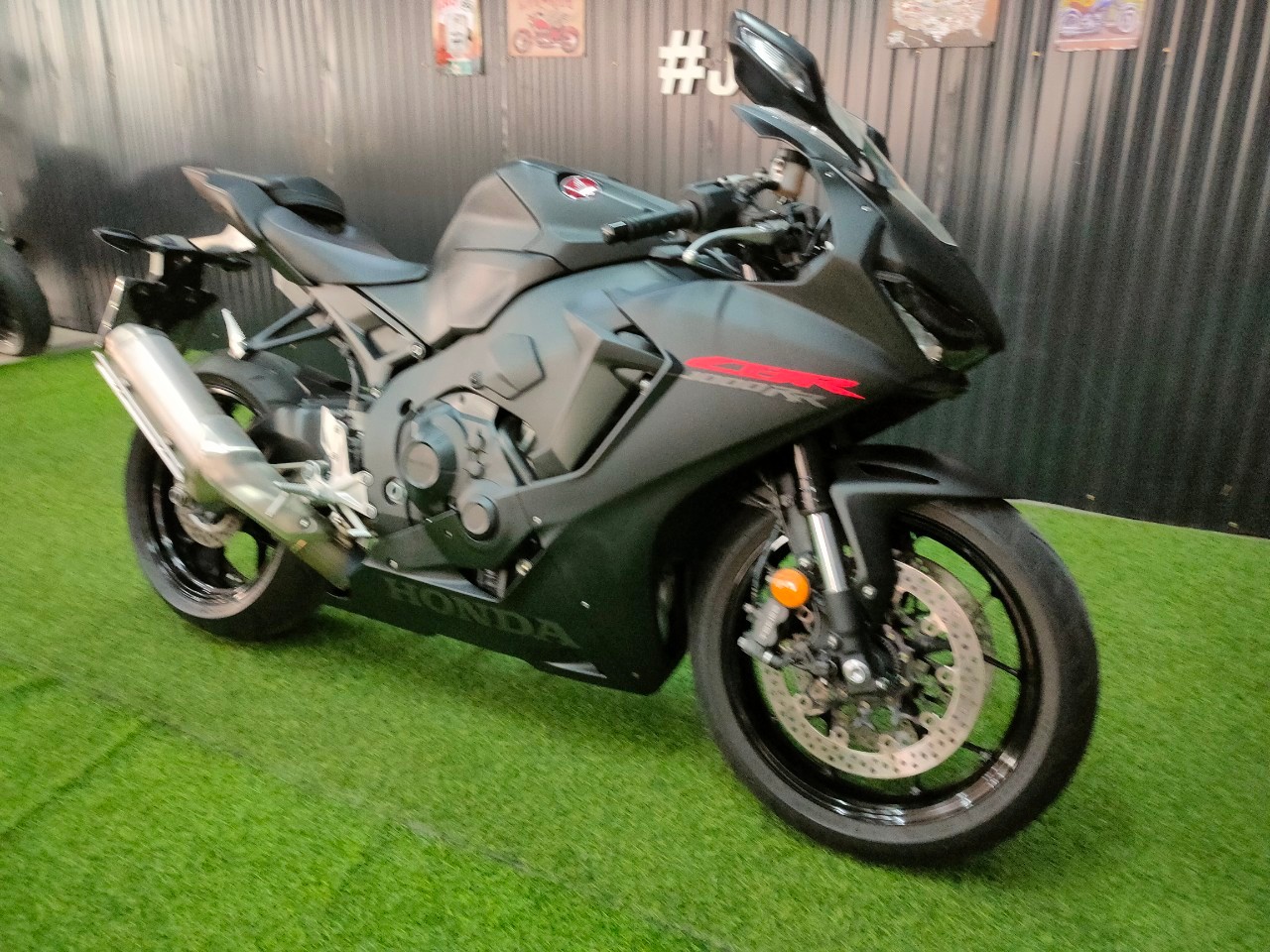 🏁CBR1000rr ตัว1000จากค่ายปีกนก ปี 2020‼️ ไมล์แท้ 3พัน4ร้อยโล 💯 ราคานี้คุ้มยิ่งกว่าคุ้ม