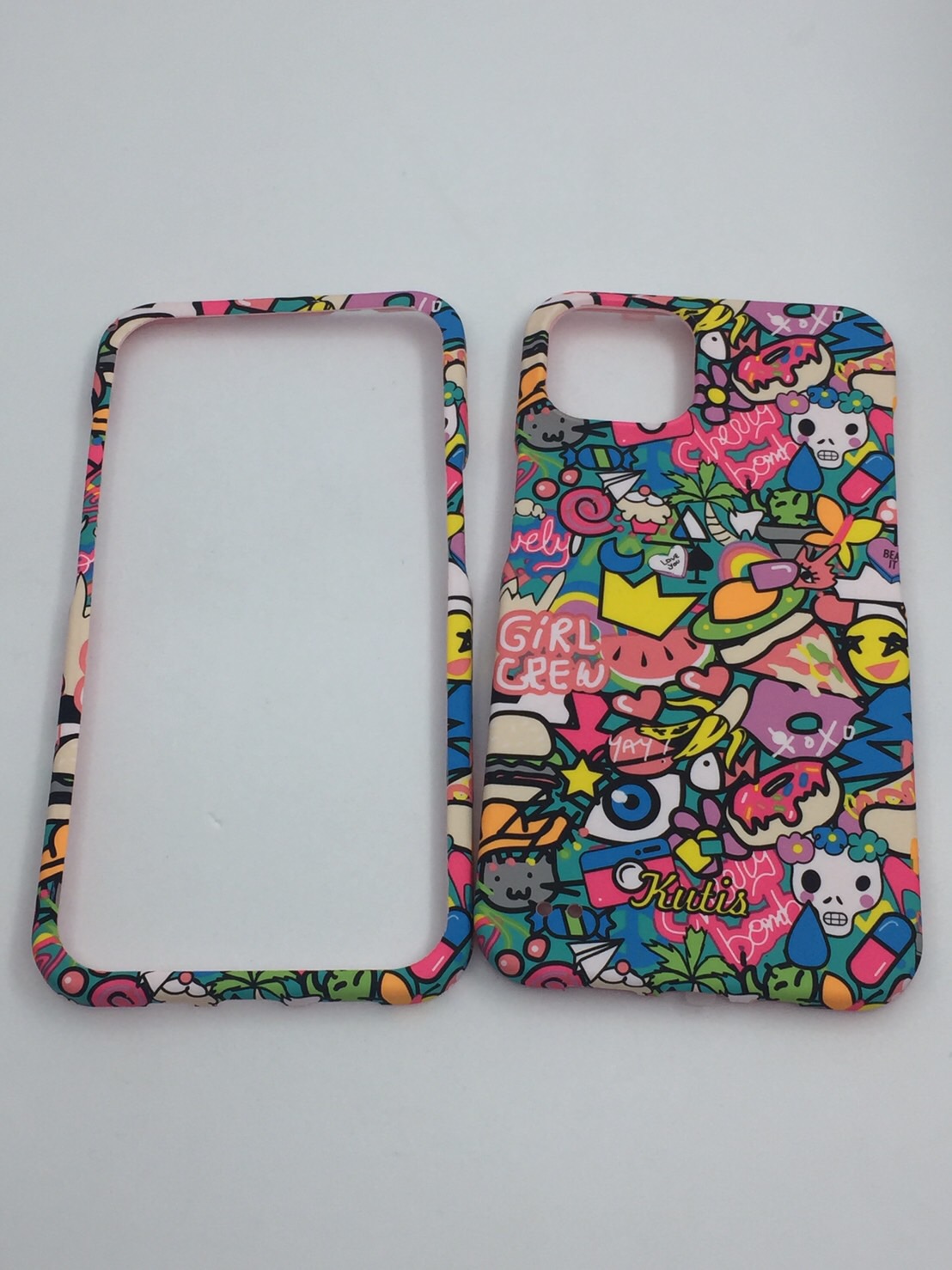 เคสคูทิส(Kutis)เคสไอโฟน13G(ลายStreet)มาใหม่ เคสประกบหน้า-หลัง เคสเรืองแสง เคสลายวินเทจ ร้านSuperhero Klongthom