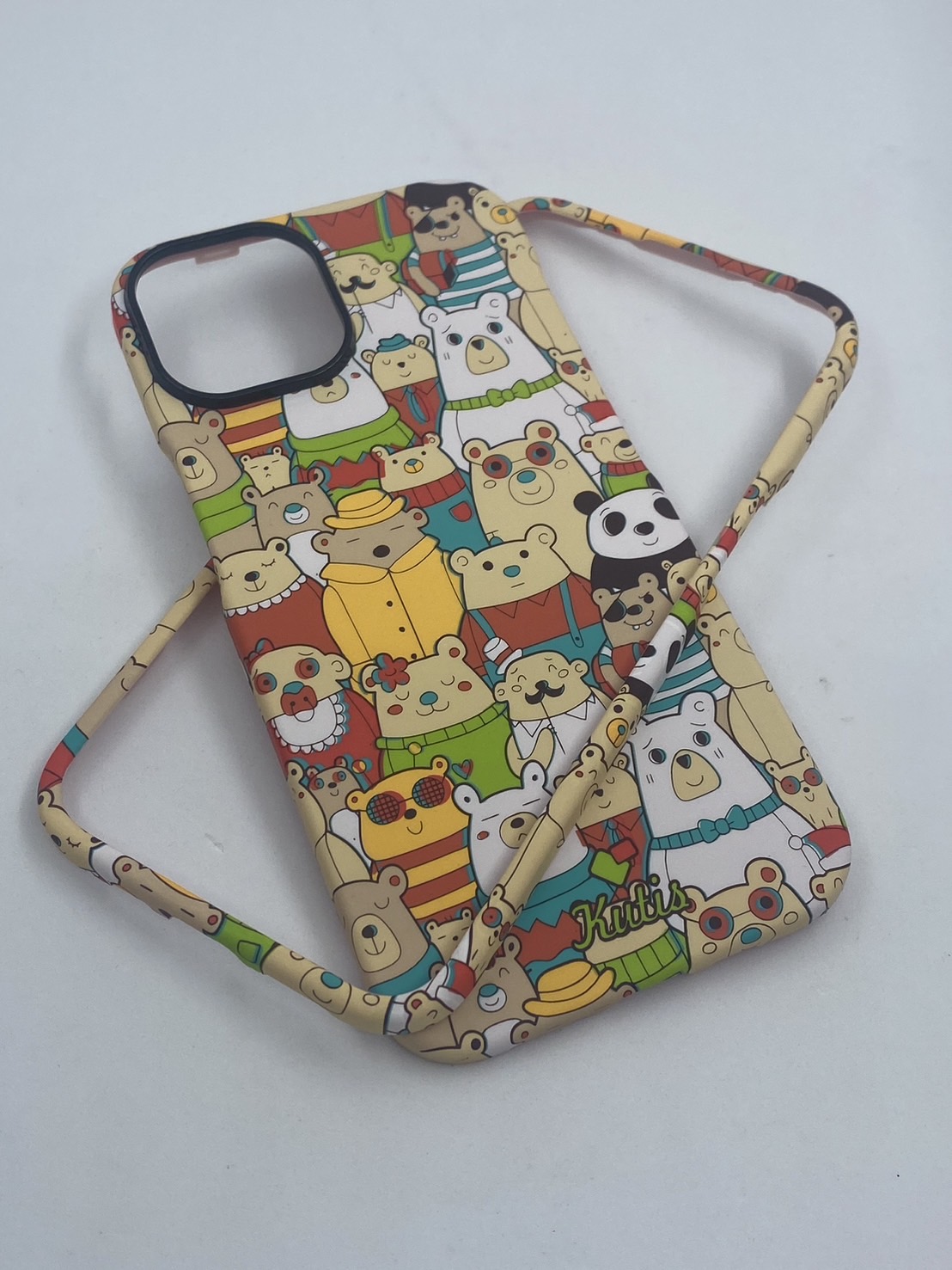 เคสคูทิส(Kutis)เคสไอโฟน14G(ลายหมีหมู่)มาใหม่ เคสประกบหน้า-หลัง เคสเรืองแสง เคสลายวินเทจ ร้านSuperhero Klongthom