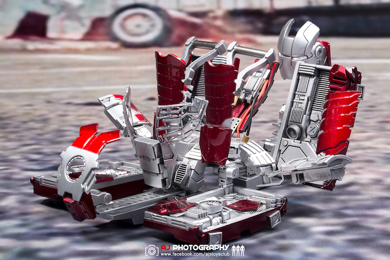 TYStoys 1/6 MK.5 Technical suitcase (Transformable)