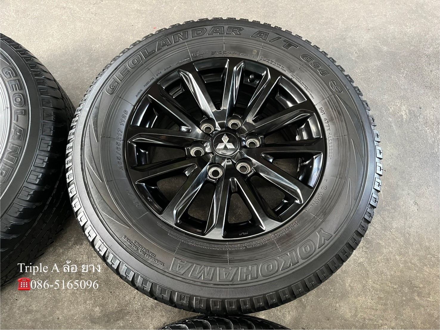 ✨ล้อแม็ก✨Mitsu Triton Plus ขอบ 17 สีดำ แถมยาง 265-65-17 Yokohama ปี 22
