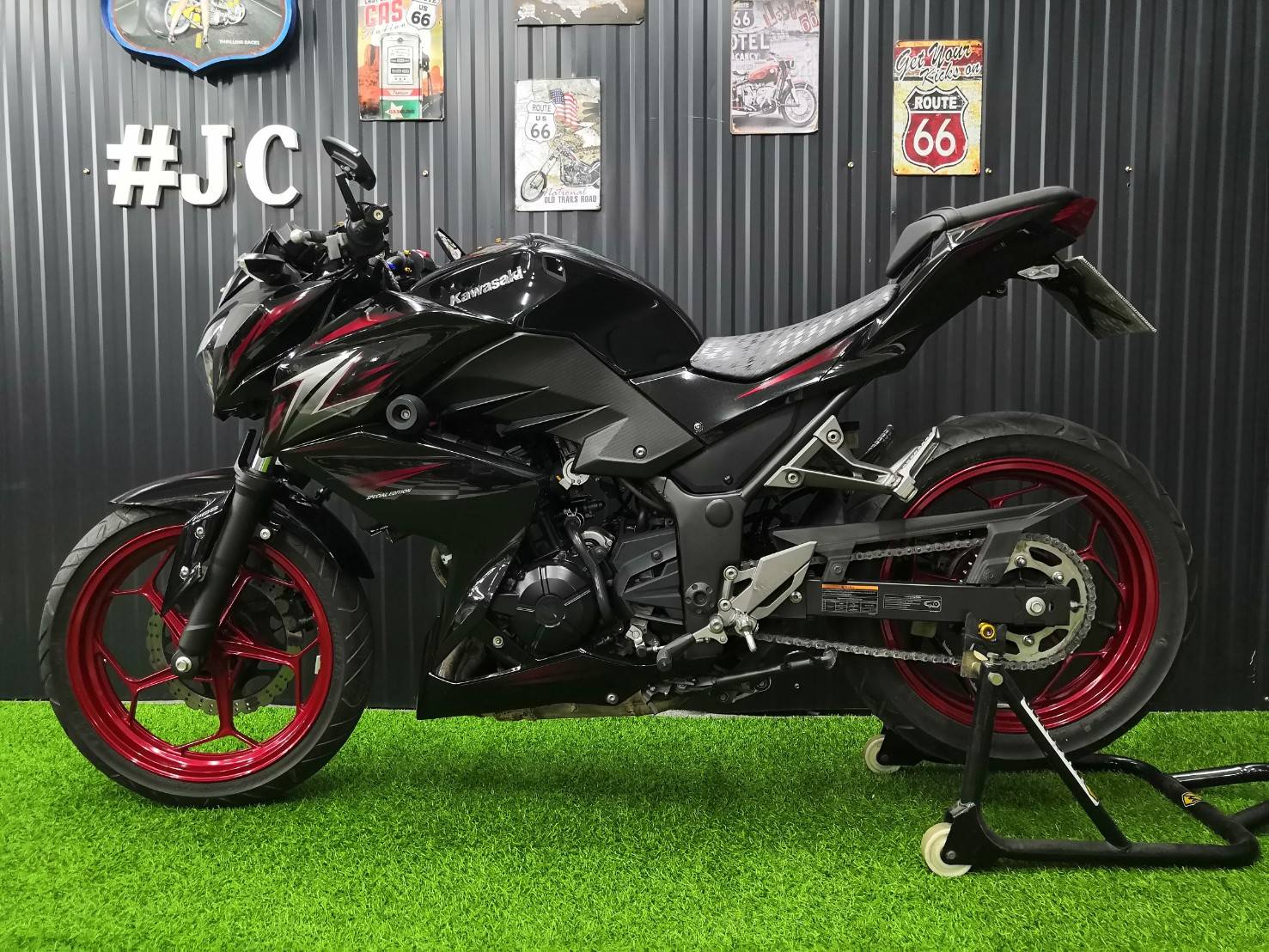 #Z300ABS รถปี 2016 ไมล์แท้ 15,xxx KM. เกรด🅰️ สภาพน่าจับปัยขี่อย่างแรงส์🤘