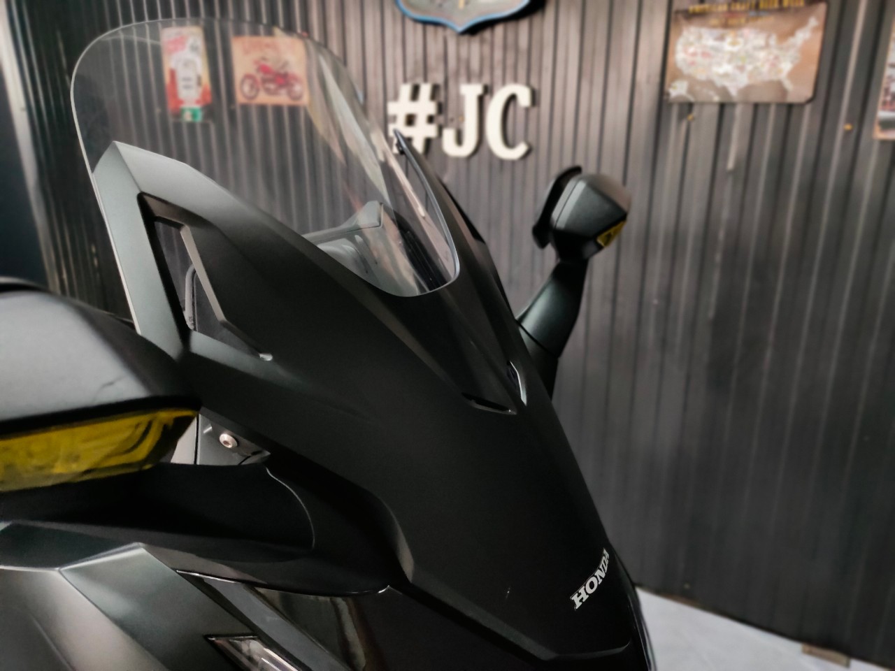 บิ๊กสกู๊ตเตอร์กระแสดีไม่มีตก 🛵💨 HONDA FORZA350 รถปี 2022 แท้นางฟ้า 6xxx โล สวยใสพร้อมใช้ออกรถ 15000