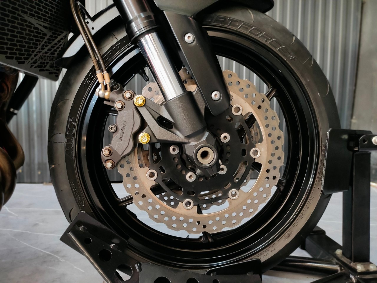 ทรงดีพิมพ์นิยม KAWASAKI Z800 ปี 2014 เครื่องดีสีสวยออกรถ ⭕ บาท...ให้ไวเลย‼️