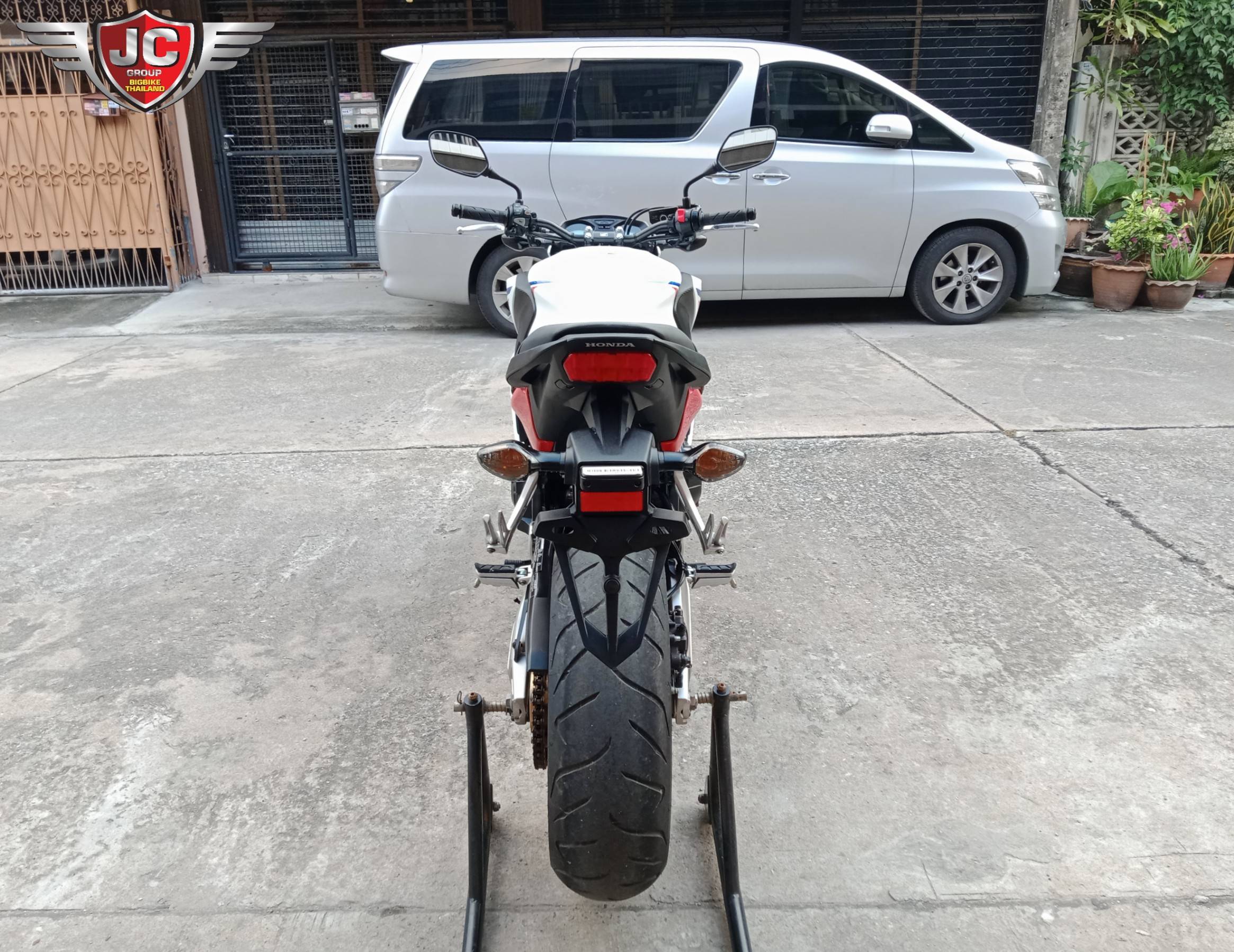 รถบ้านแท้ไม่ประมูล สายจอดจ้า 2พันโลแท้ เครื่องดีและเดิมจัด