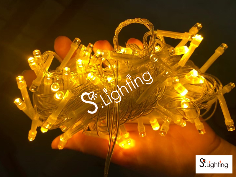 ไฟหยดน้ำ LED 8 เมตร / 100 หัว สีเหลือง กระพริบ