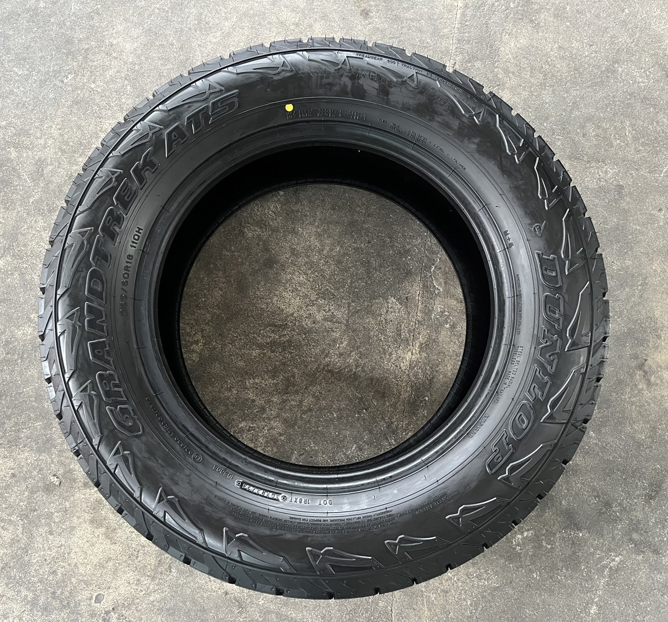 ♨️ปี 24♨️✨ยางใหม่💯✨265-60-18 Dunlop💖ใหม่กริ๊บ💖