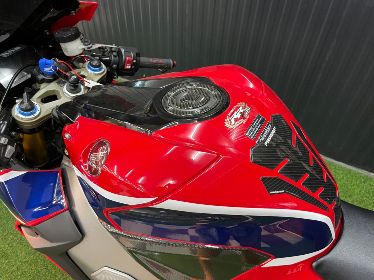 🤫 ที่สุดของบิ๊กไบท์สายพันธุ์ซุปเปอร์สปอร์ต #CBR1000rr SP จดทะเบียนปี 2018