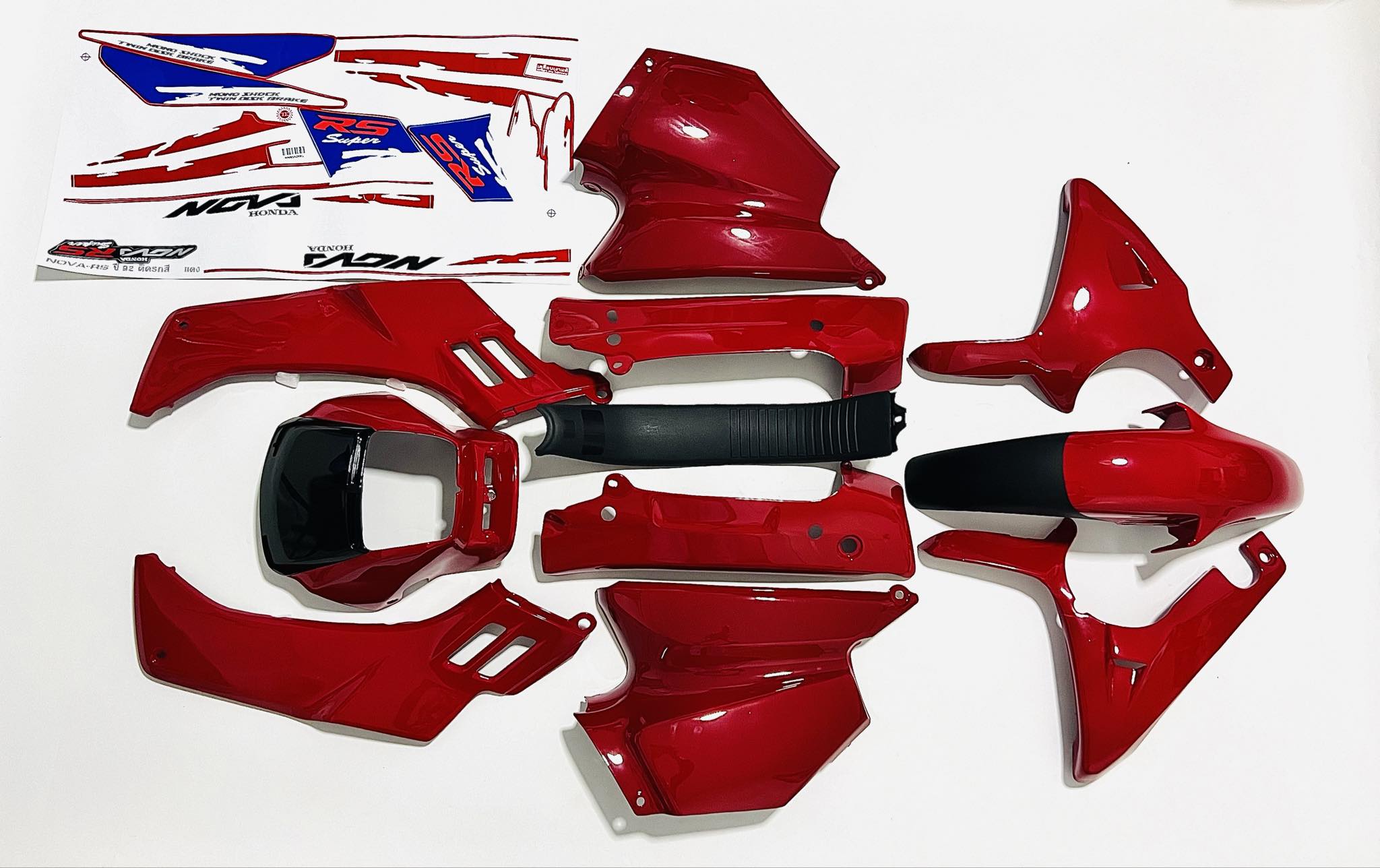 ชุดสีโนวาrs ซูปเปอร์ รวมอกไก่+สติ๊กเกอร์ ทั้งคัน เลือกสีได้เลย บ28+บ29+บ30+บ21