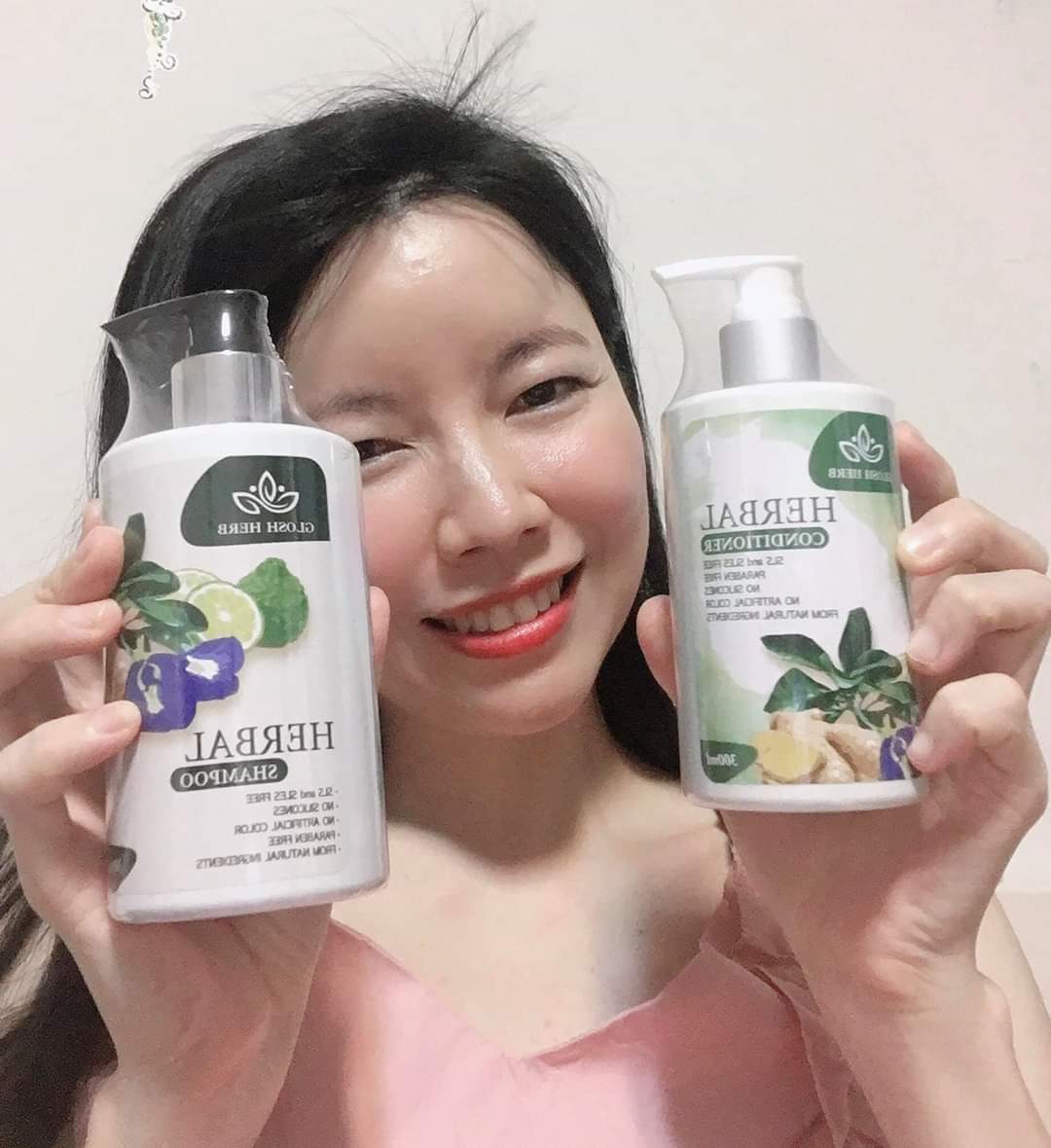 Glosh shampoo conditioner แชมพู & ครีมนวด สมุนไพร 8 ชนิดในขวดเดียว แก้ปัญหา ผมหลุดร่วง รากผมไม่แข็งแรง ผมหงอก
