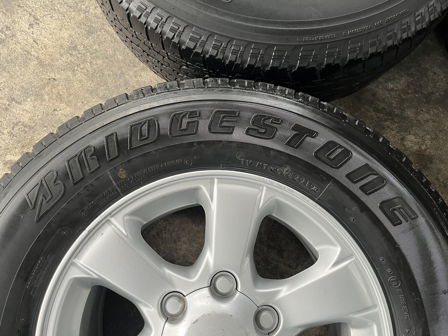 ✨ล้อแม็ก✨ISUZU Blue Power ขอบ 16 แถมยาง 245-70-16 Bridgestone