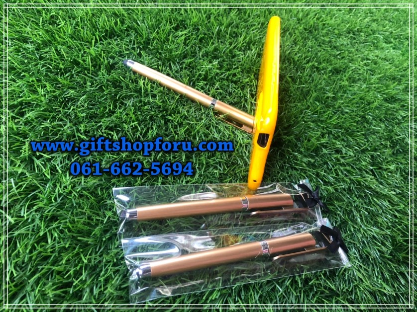 ปากกาลูกลื่นตั้งโต๊ะและทัชสกรีน