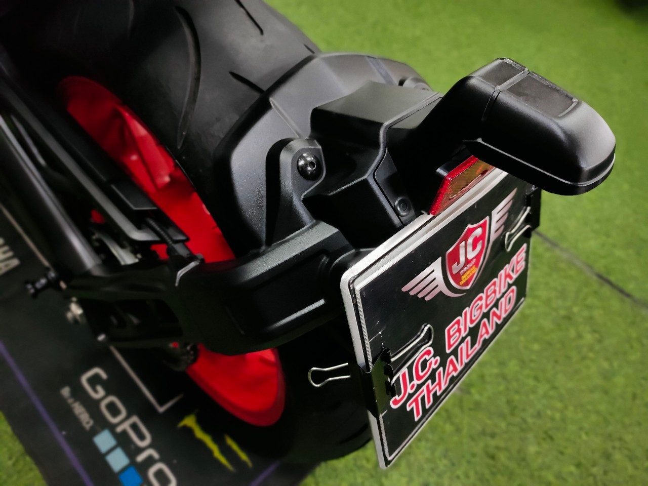 💥 ของดีมีแบ่งกันชม 😎 YAMAHA MT09 'เอเลี่ยน' รถกลางปี 2019 โคตรสวย โคตรใส ท่อฟูลแท้ๆ 💥