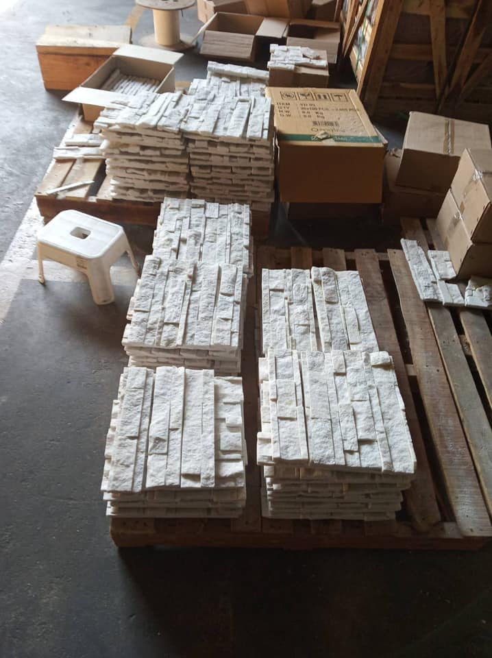 หินประดับผนัง White quart สามร้อยยอด ประจวบคีรีขันธ์