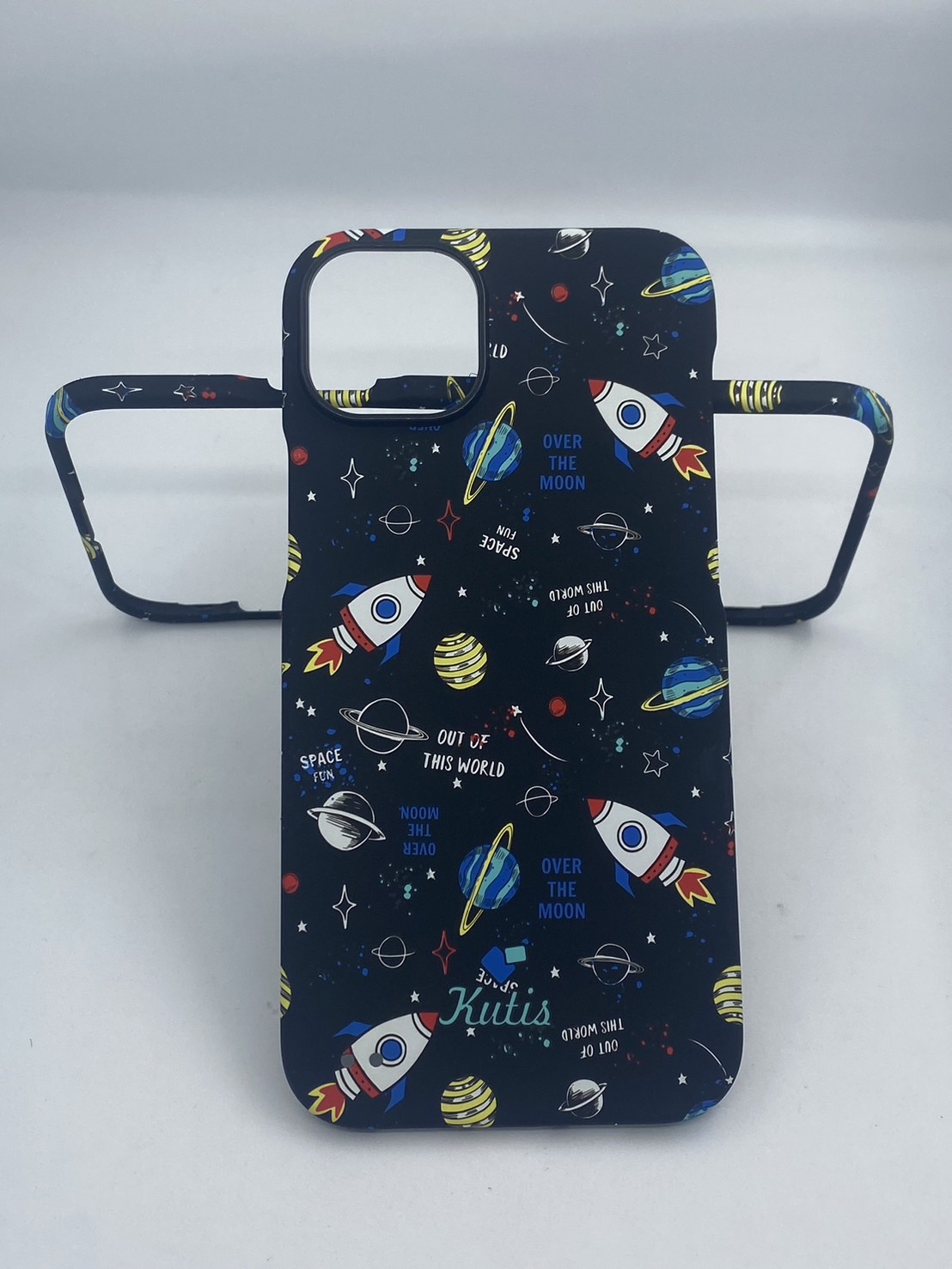 เคสคูทิส(Kutis)เคสไอโฟน14พลัส(ลายอวกาศNEW)มาใหม่ เคสประกบหน้า-หลัง เคสเรืองแสง เคสลายวินเทจ ร้านSuperhero Klongthom