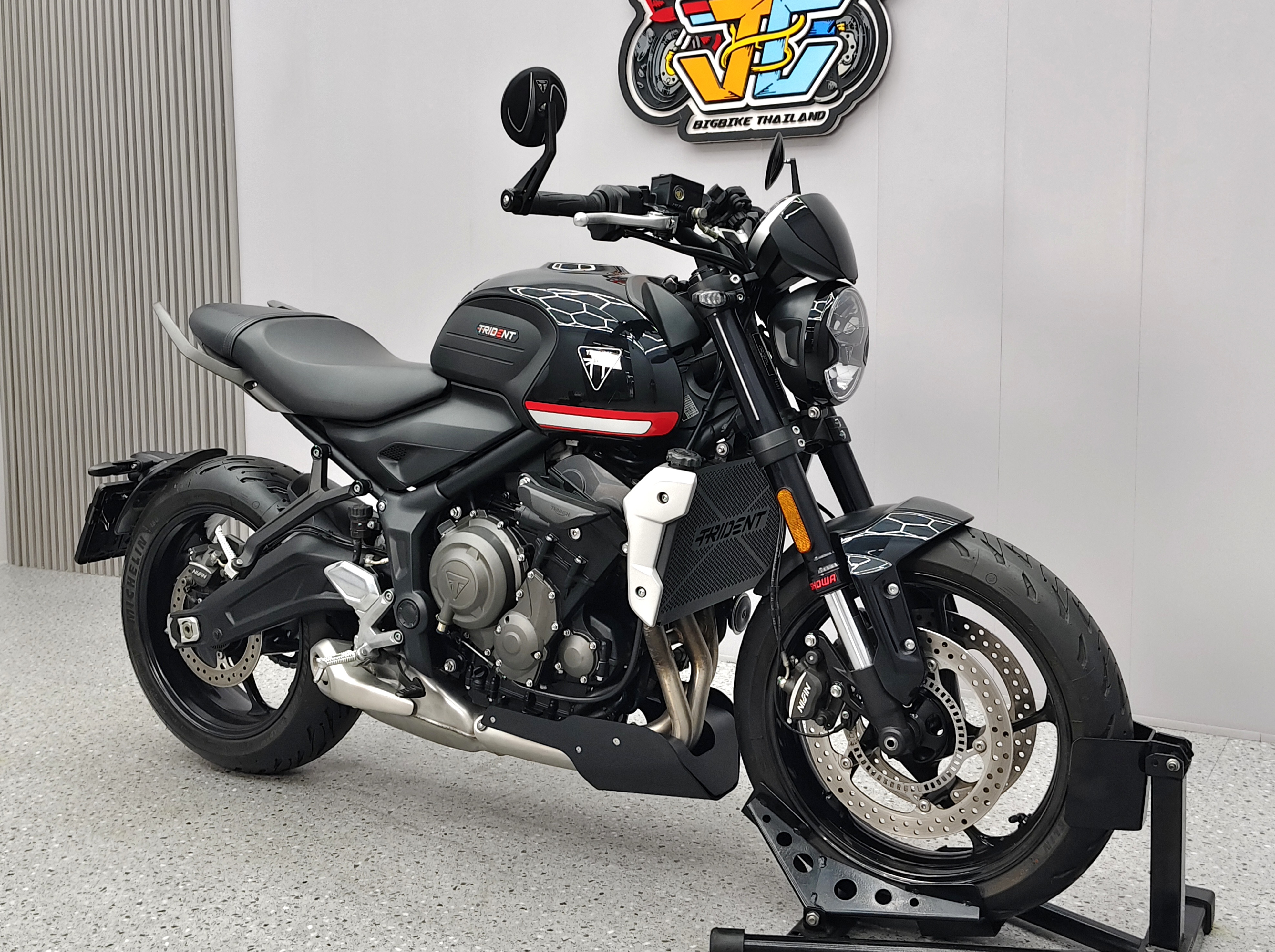 ขี่ดีคล่องตัว TRIUMPH TRIDENT660 ปี 2021 รถสวยวิ่งน้อยโปรโมชั่นโดนๆ