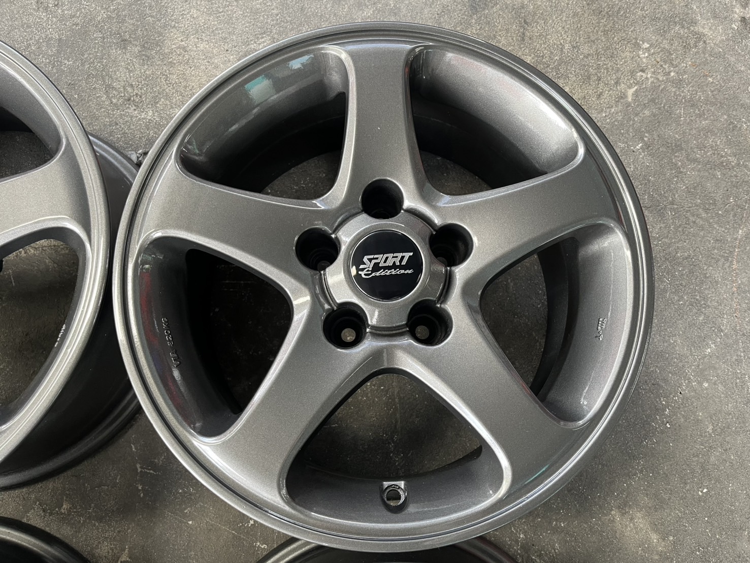 ✨ล้อแม็ก 5รู114✨Yachiyoda ขอบ 15 สีเทากัน💖สวยกริ๊บ💖