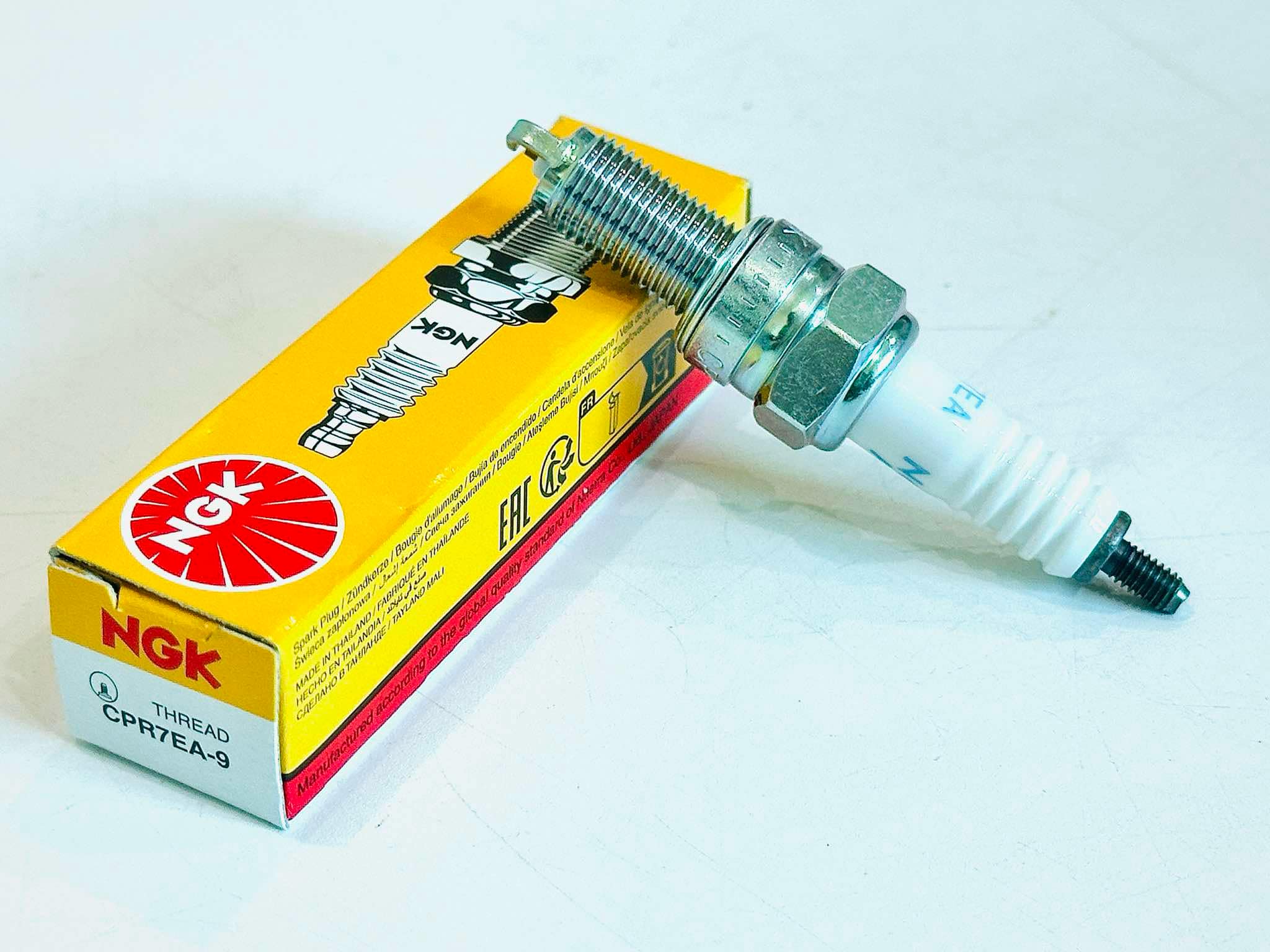 หัวเทียนดรีม 125 เวฟ125 dream125 คลิก150 i wave125 click 150 i CPR7EA-9S NGKแท้ B31