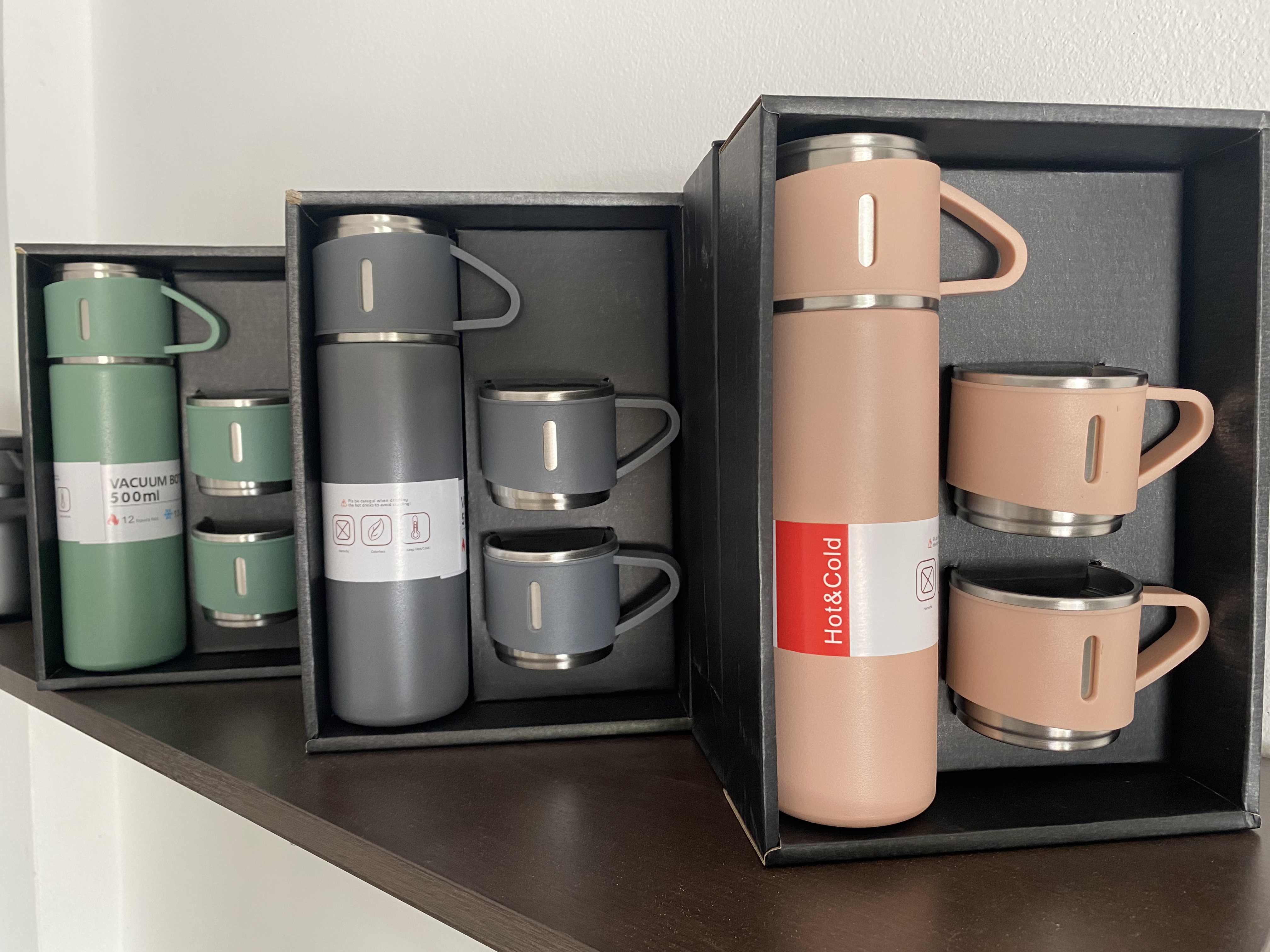 ชุดกิ๊ฟเซ็ทกระบอกน้ำสแตนเลส+แก้วน้ำสแตนเลส