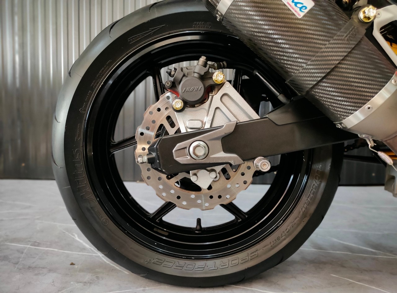 ทรงดีพิมพ์นิยม KAWASAKI Z800 ปี 2014 เครื่องดีสีสวยออกรถ ⭕ บาท...ให้ไวเลย‼️