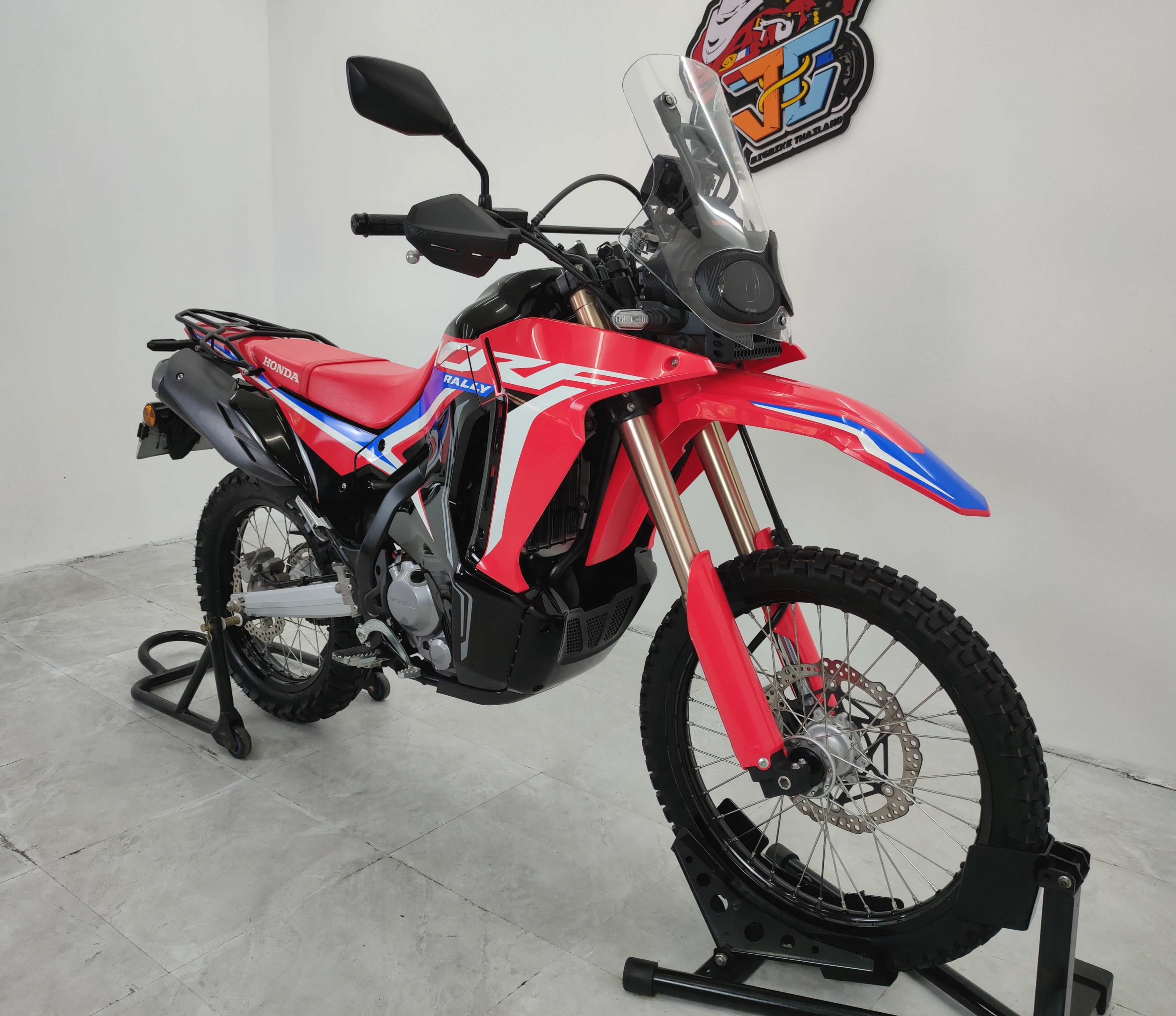 พลาดแล้วพลาดเลย‼️นานๆจะมาสักที 😎 Honda CRF300 Rally จดเกือบปี21 (30ธ.ค.63) 💢 สายจอด 2พันโลแท้ พร้อมโปรออกรถ 9,999 💢