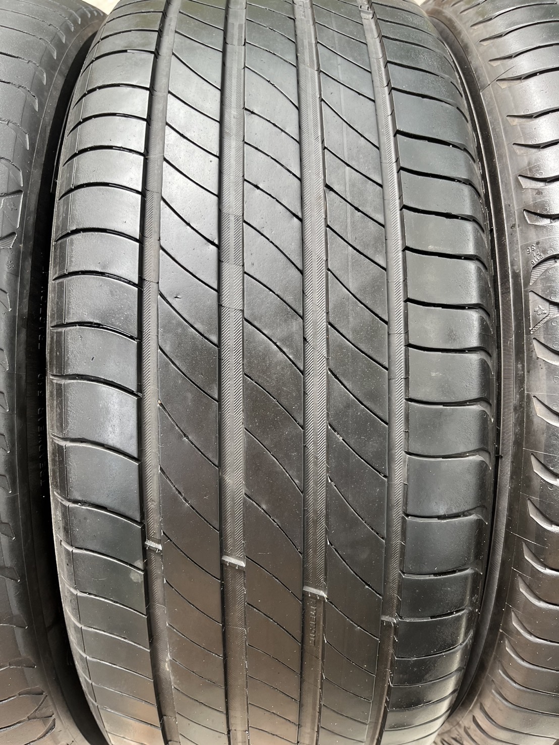 ✨ล้อแม็กพร้อมยาง✨Toyota Corolla Cross ขอบ 18 เทาหน้าเงา💖สภาพสวย💖