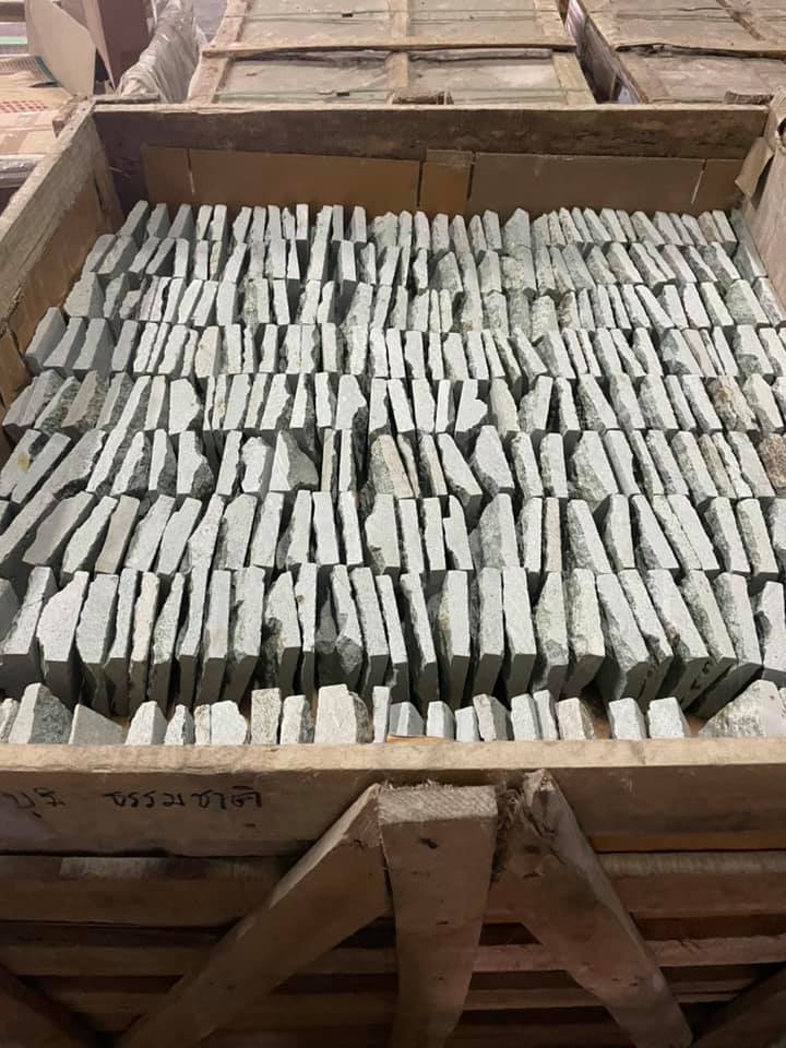 หินธรรมชาติ ปูสระว่ายน้ำ Green Sukabumi Natural surface สวยจริง สวยจัด